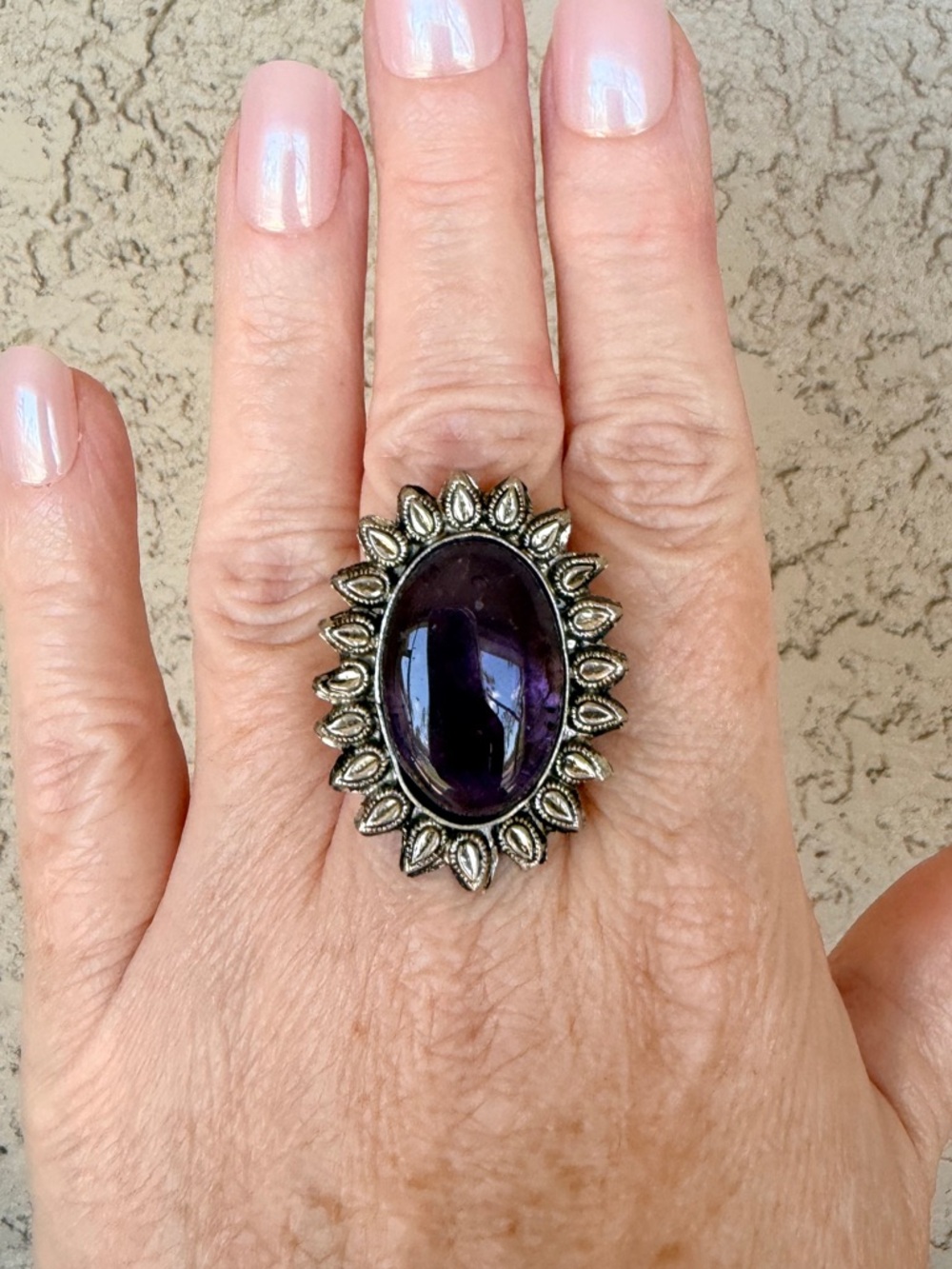 Vintage-Style Silver Ring with Deep Purple Oval Stone